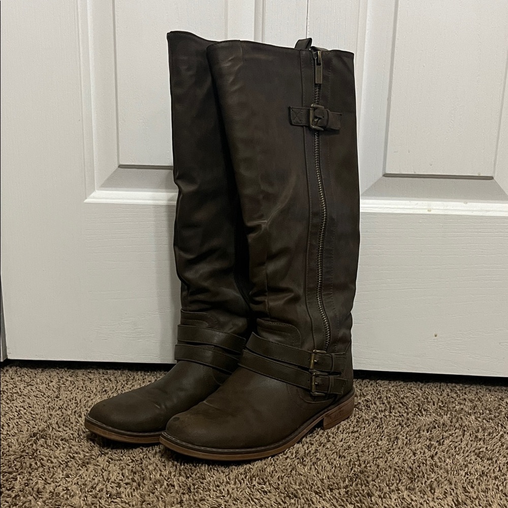 XOXO Dark Brown Knee-High Heeled Boots
